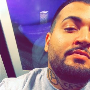 Meet your Posher, Manuel